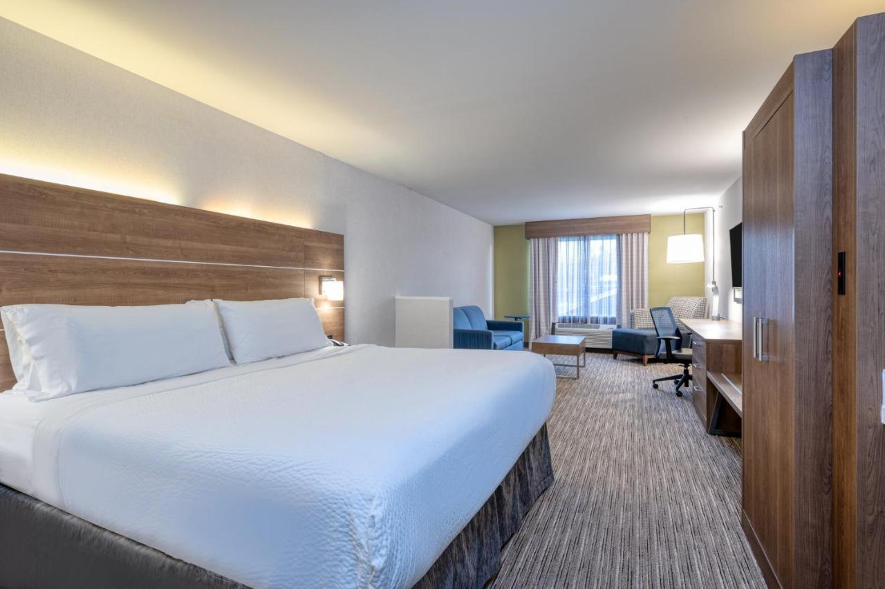 Holiday Inn Express Radcliff Fort Knox By Ihg Ngoại thất bức ảnh