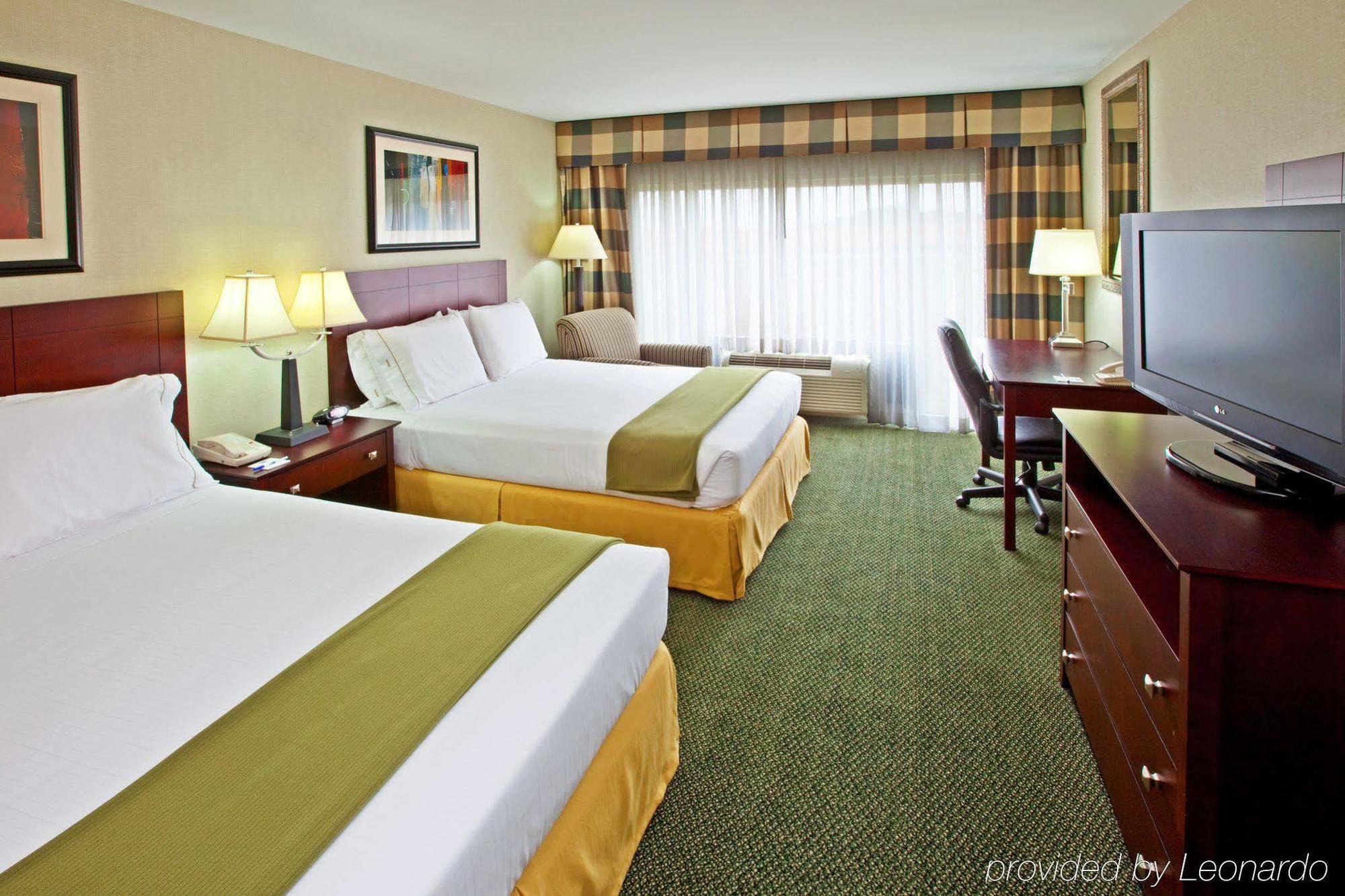 Holiday Inn Express Radcliff Fort Knox By Ihg Ngoại thất bức ảnh